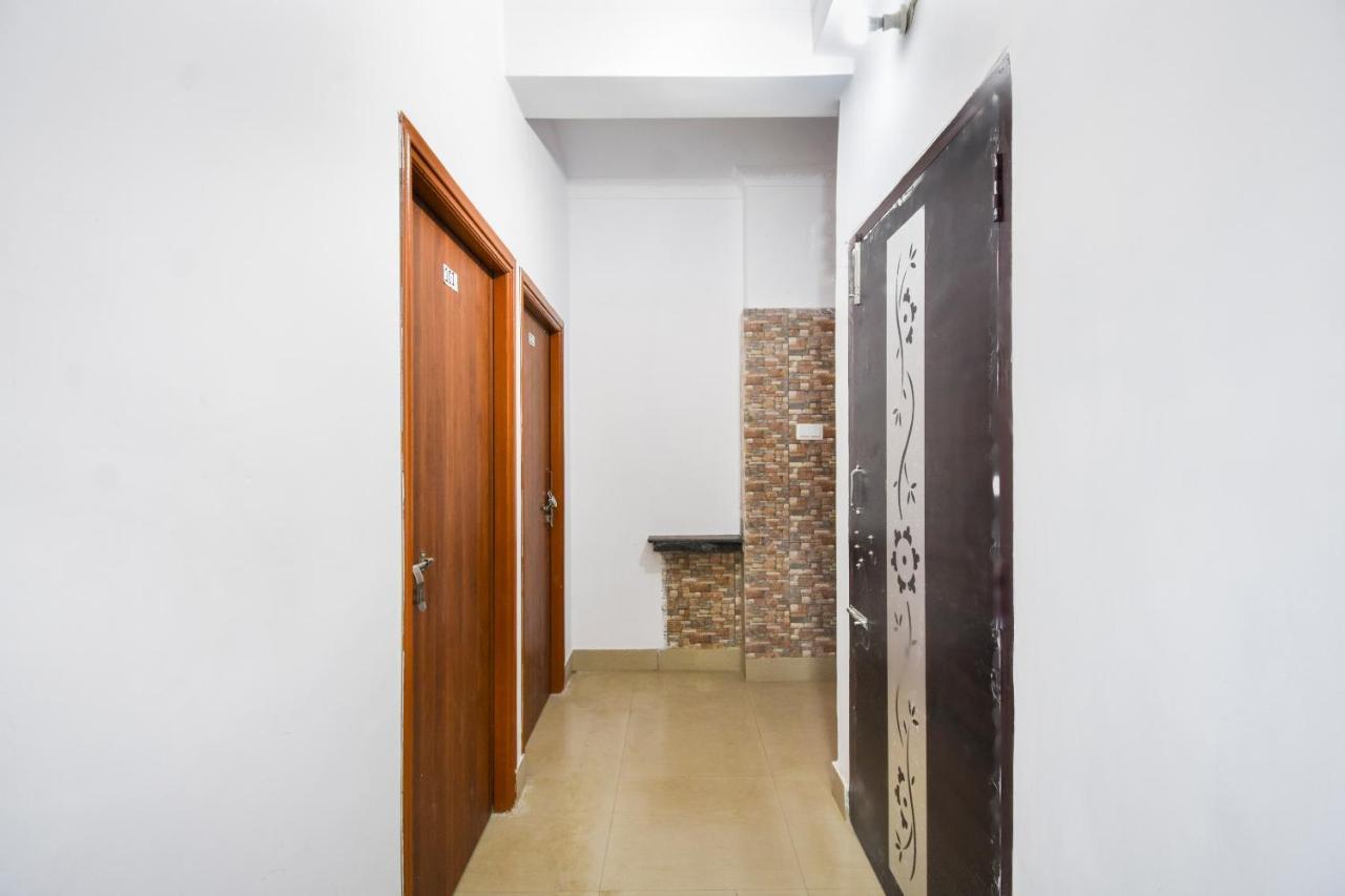Oyo Flagship Mishika Homes Kalkuta Zewnętrze zdjęcie